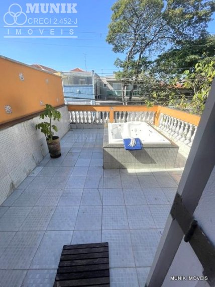 SOBRADO 3 DORMS. 3 VAGAS NO JD. BONFIGLIOLI