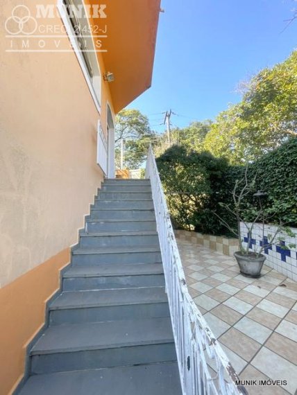 SOBRADO 3 DORMS. 3 VAGAS NO JD. BONFIGLIOLI