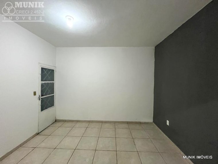 CASA TÉRREA, 30,00M² 1 DORM. COM 2 VAGAS NO JD. LÚCIA