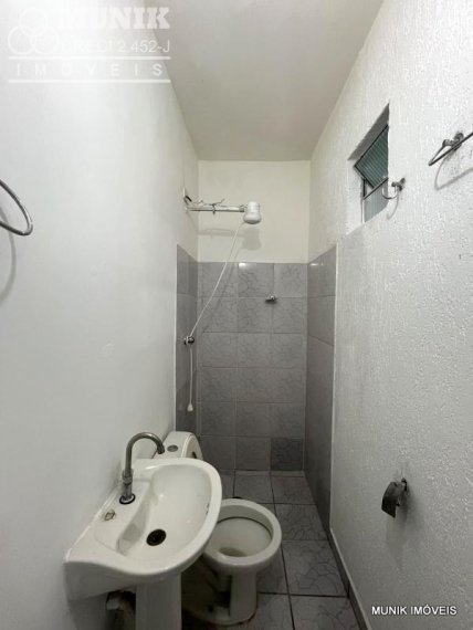 CASA TÉRREA, 30,00M² 1 DORM. COM 2 VAGAS NO JD. LÚCIA