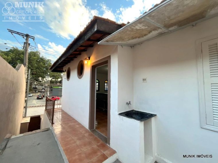 CASA 45,00M² 1 DORM. SEM VAGA DE GARAGEM NO JD. LÚCIA