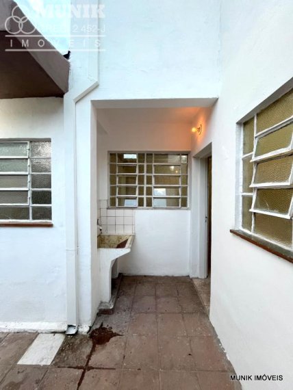 CASA 45,00M² 1 DORM. SEM VAGA DE GARAGEM NO JD. LÚCIA
