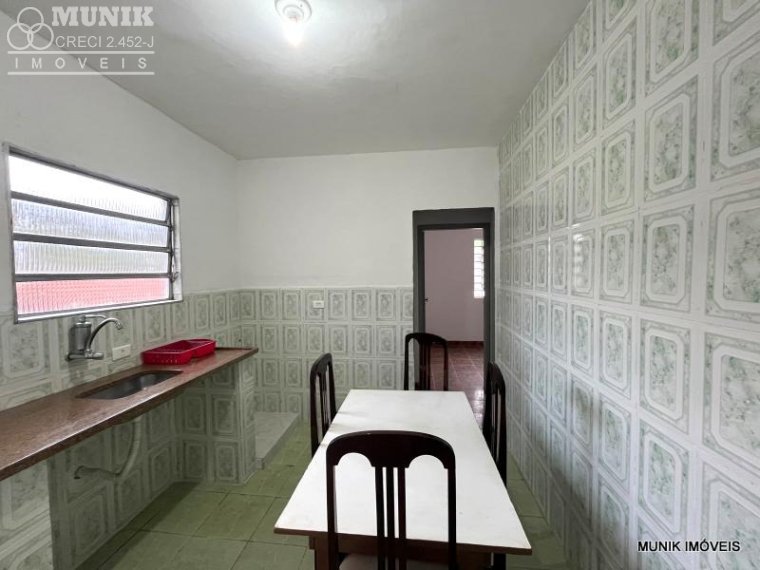 CASA 40,00M² 1 DORM. SEM VAGA DE GARAGEM NO JD. LÚCIA