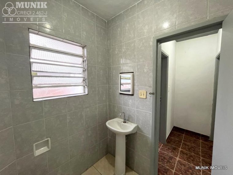 CASA 40,00M² 1 DORM. SEM VAGA DE GARAGEM NO JD. LÚCIA