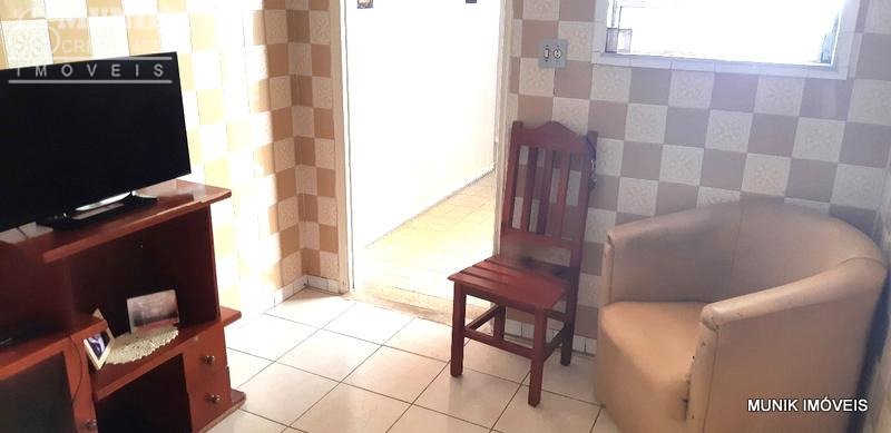 CASA NA VILA SÃO DOMINGOS COM 3 VAGAS DE GARAGEM
