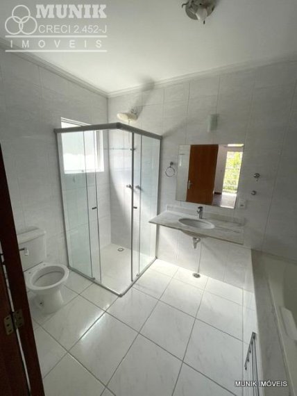 LINDO SOBRADO 03 SUITES E LAZER PRIVATIVO