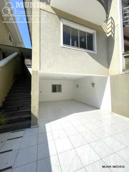 LINDO SOBRADO 03 SUITES E LAZER PRIVATIVO