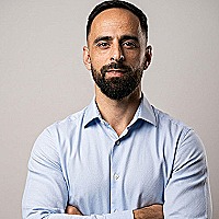 ERNANI DE OLIVEIRA GONZALEZ